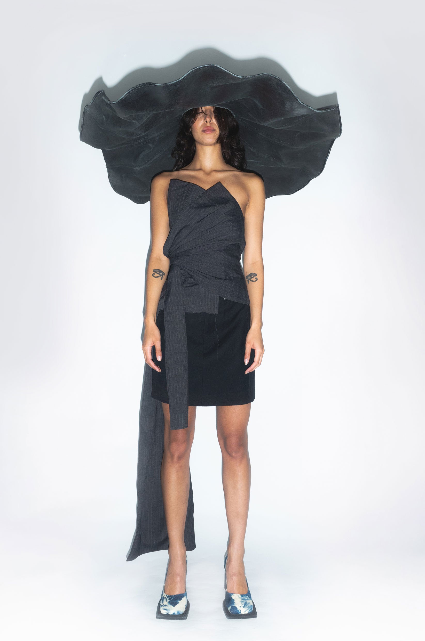 Runway Oversized Leather Hat in Black