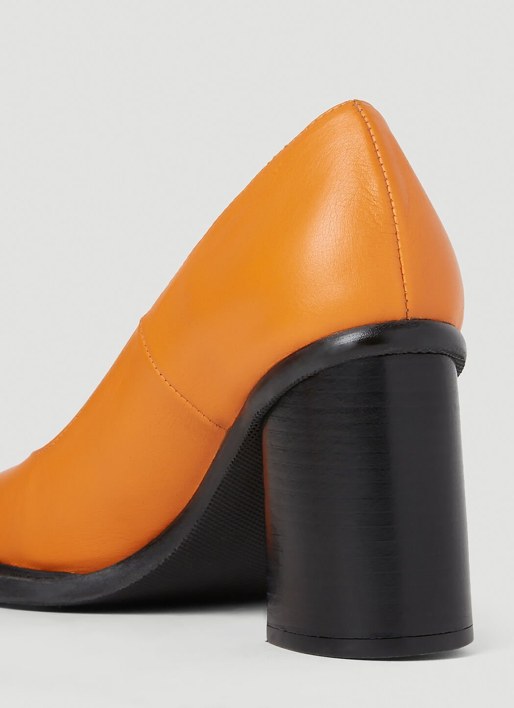 Howl Pumps in Orange Leather