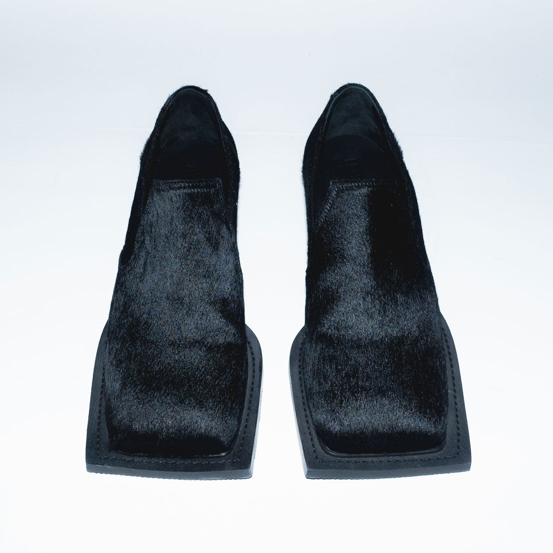 Howled Loafers in Cow Hair Black