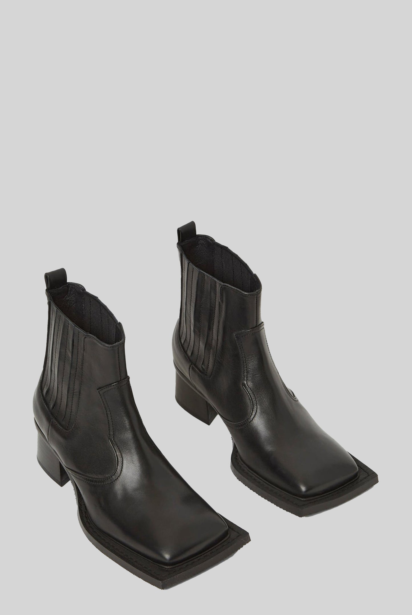 Howler Ankle Boots in Black Leather