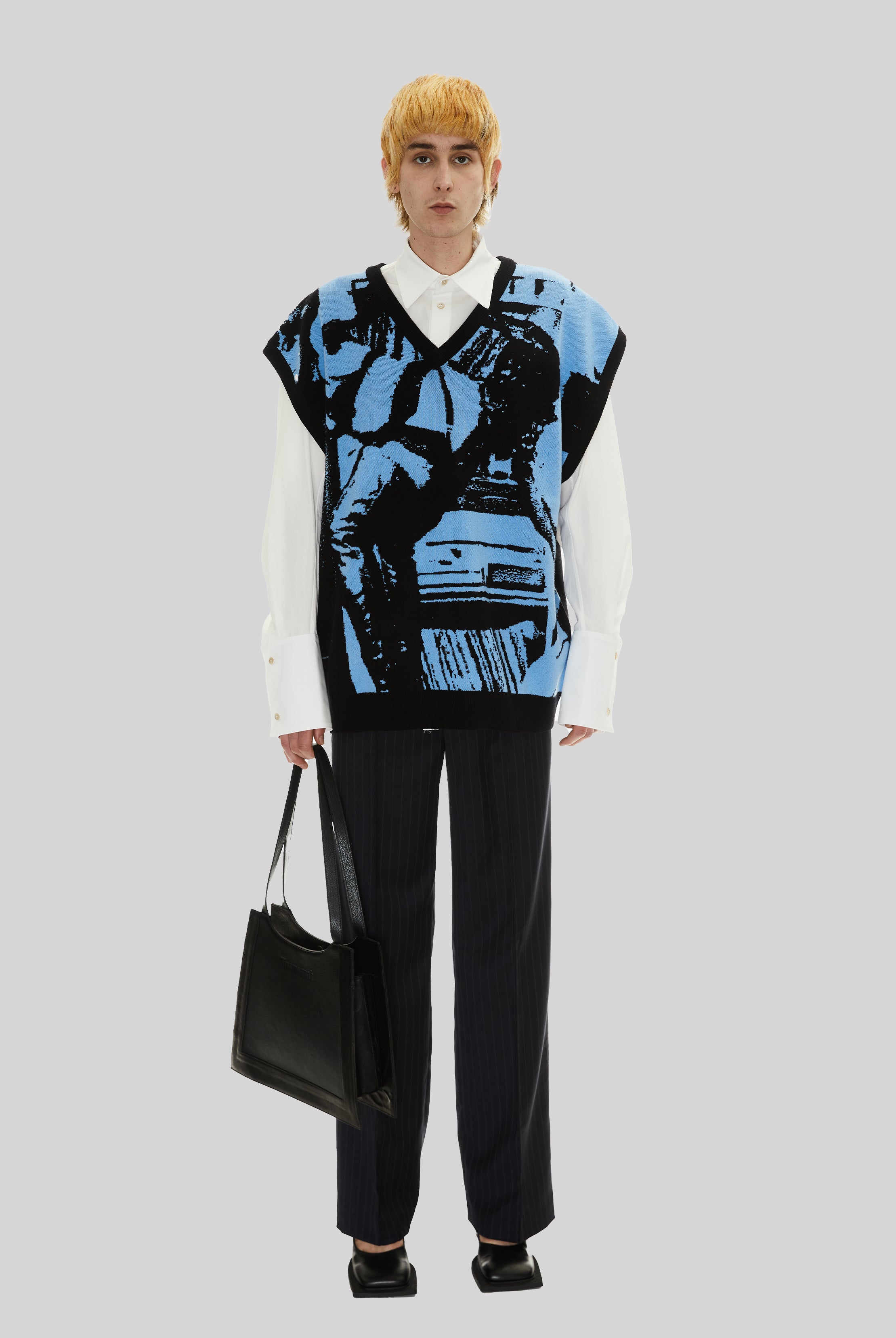 Kingfish Wool Vest in Black/Office Blue