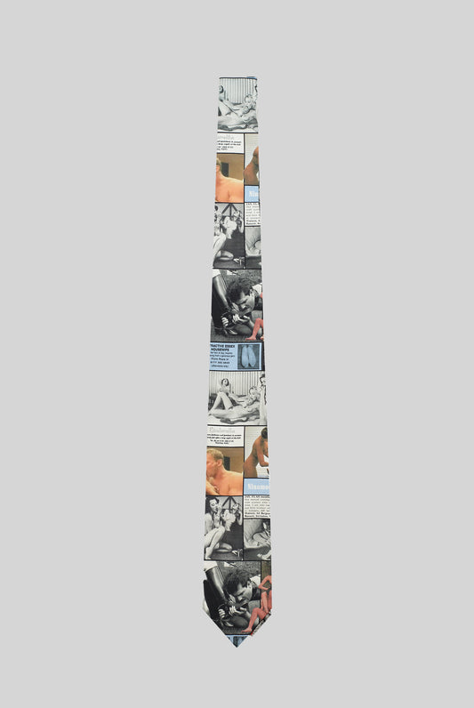 Annoy Tie in Newspaper Print